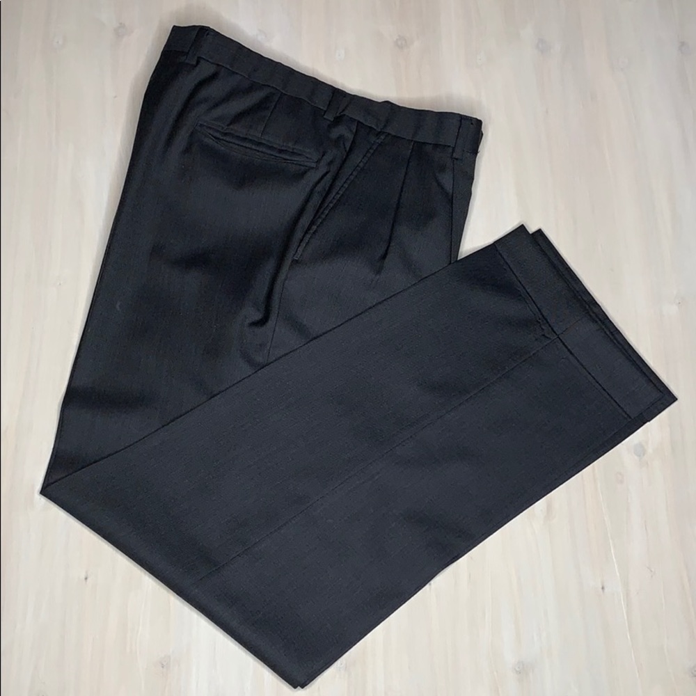 ⭐️ JOS A BANK SIGNATURE COLLECTION SLACKS CHARCOAL